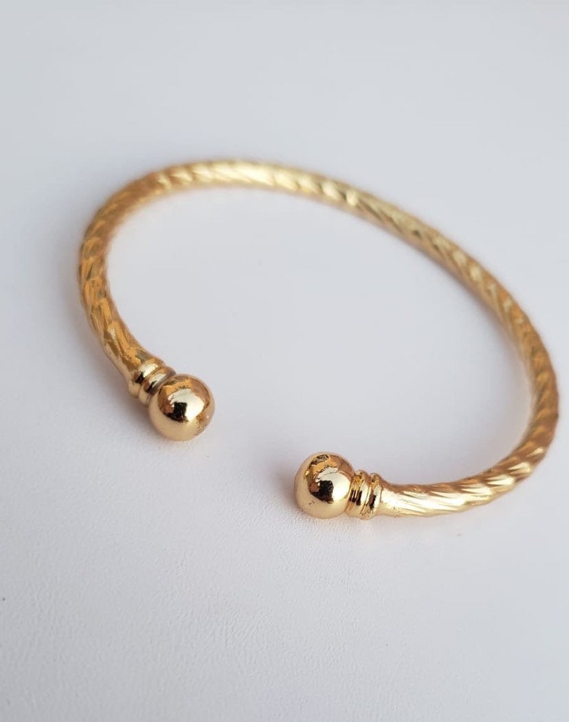 Classic Bangle Bracelet, 18k Gold filled Bangle for Women Plain Bangle Classic Slip On Bangle, Stackable Bangles Stacking Bangle